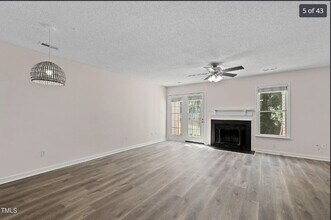 4658 Fawnbrook Cir in Raleigh, NC - Building Photo - Building Photo