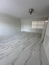 1701 16th St N in St. Petersburg, FL - Foto de edificio - Building Photo