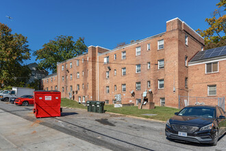 Elmwood Condominiums in Washington, DC - Building Photo - Building Photo