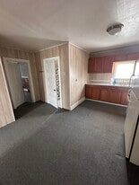 19 Park St, Unit Upper in Arcade, NY - Building Photo