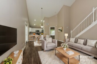 3428 Sable Chase Ln in Atlanta, GA - Building Photo - Building Photo