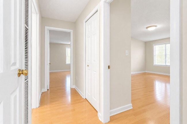property at 1002 Paradise Rd