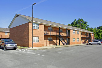 Autumn Brook Terrace Apartments in Hueytown, AL - Building Photo - Building Photo