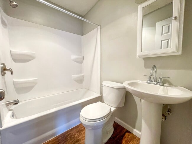 property at 1809 S Clark St