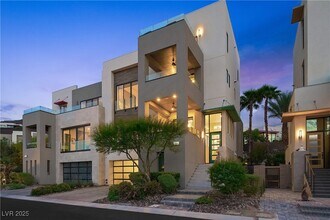 1229 Starview Peak Ct in Henderson, NV - Building Photo - Building Photo