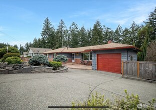 1626 Huson Dr in Tacoma, WA - Building Photo - Building Photo