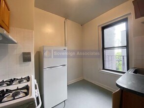 75 Cabrini Blvd in New York, NY - Building Photo - Building Photo