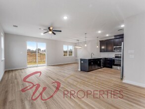 584 Galt Dr in Stephenville, TX - Building Photo - Building Photo