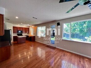 2133 Beaujolais Ct in Fairfield, CA - Building Photo - Building Photo