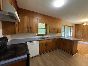 156 Hilldale Ln in Madison Heights, VA - Building Photo - Building Photo