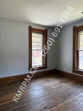 335 Washington St in Huntington, IN - Foto de edificio - Building Photo
