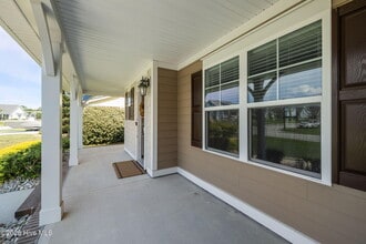 301 Lanyard Dr in Newport, NC - Building Photo - Building Photo