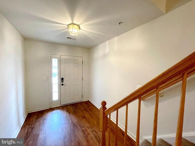 22749 Bayside Way in California, MD - Building Photo - Building Photo