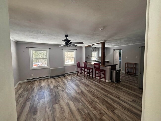 280 Lakeshore Dr in Franklin, NH - Building Photo - Building Photo