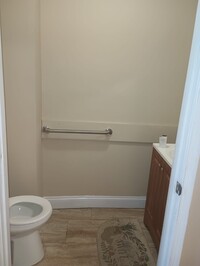 646 Cokesbury Ave photo'