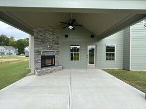 882 Kilworth Cir in Grovetown, GA - Foto de edificio - Building Photo