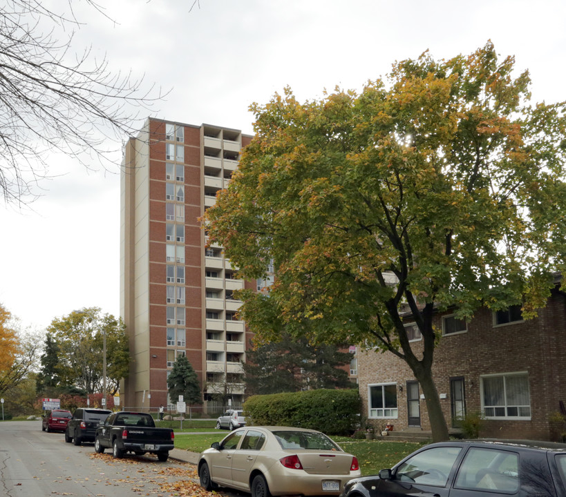 Natalina Place - East Hamilton in Hamilton, ON - Building Photo