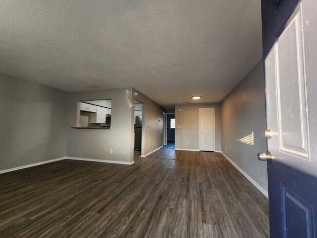property at 313 Country Club Oval