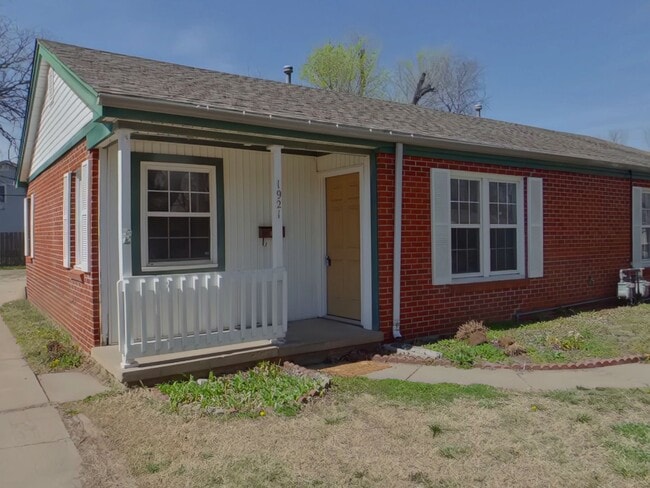 1921 N Garland St in Wichita, KS - Building Photo - Building Photo
