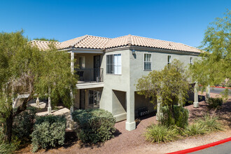 Le Mirage Apartments in Tucson, AZ - Building Photo - Building Photo