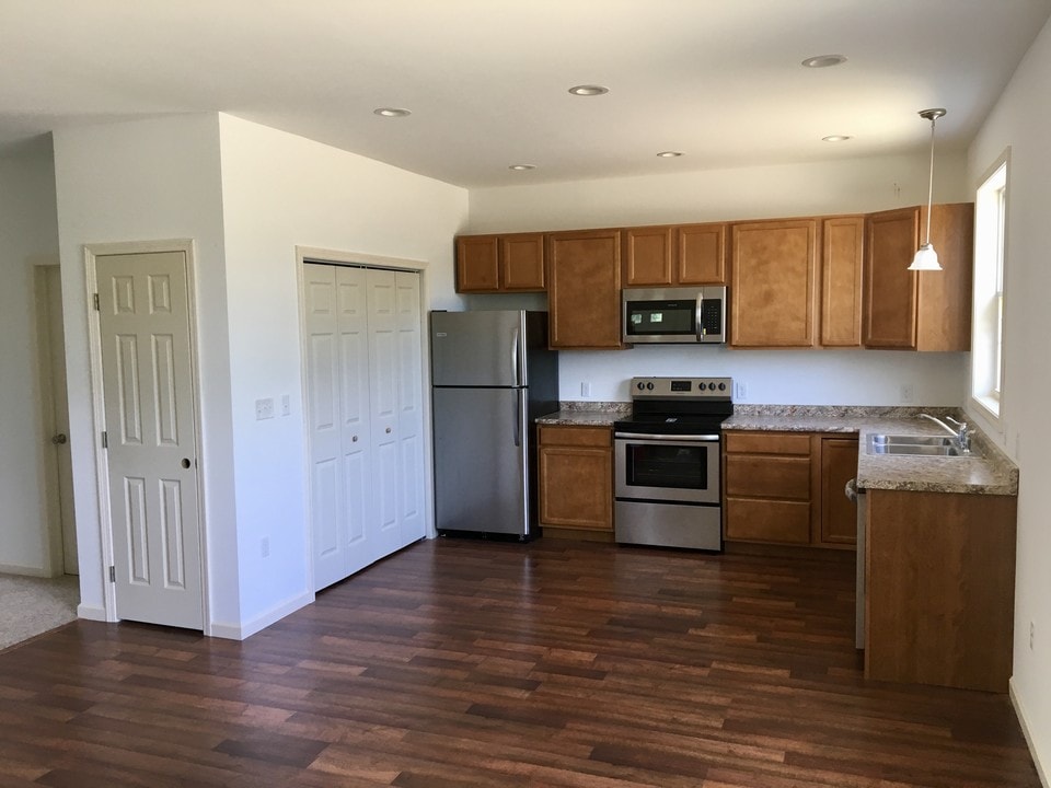 511 Etna Rd in Ithaca, NY - Building Photo