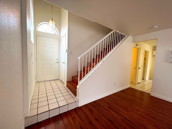 4548 Aviation St in Las Vegas, NV - Building Photo - Building Photo