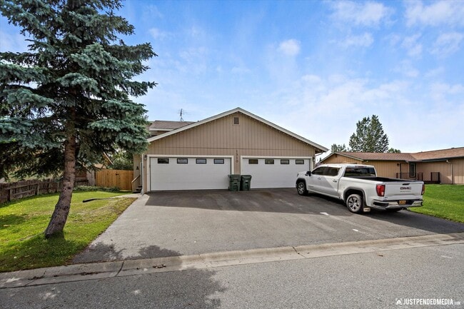 1310 W 77th Ave in Anchorage, AK - Building Photo - Building Photo