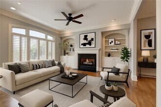 350 Mystic Ridge Ln in Sandy Springs, GA - Building Photo - Building Photo