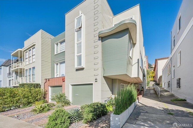 148 Beaumont Ave in San Francisco, CA - Building Photo - Building Photo