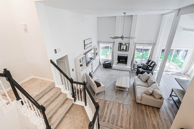 property at 1565 Beaconshire