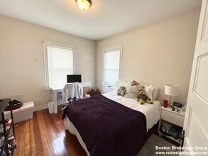 74 Romsey St, Unit 2 in Boston, MA - Building Photo - Building Photo