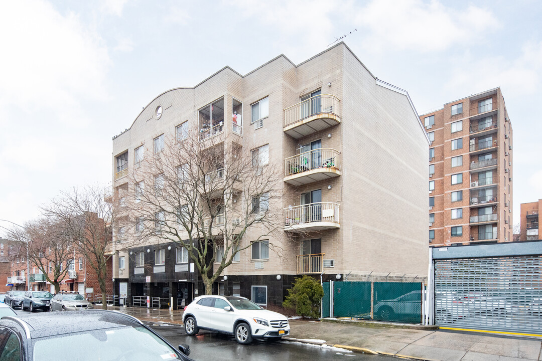 3822 147th St in Flushing, NY - Foto de edificio