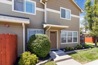 9193 W Brogan Dr in Boise, ID - Building Photo - Building Photo