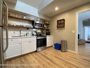 809 16th Ave in Belmar, NJ - Building Photo - Building Photo