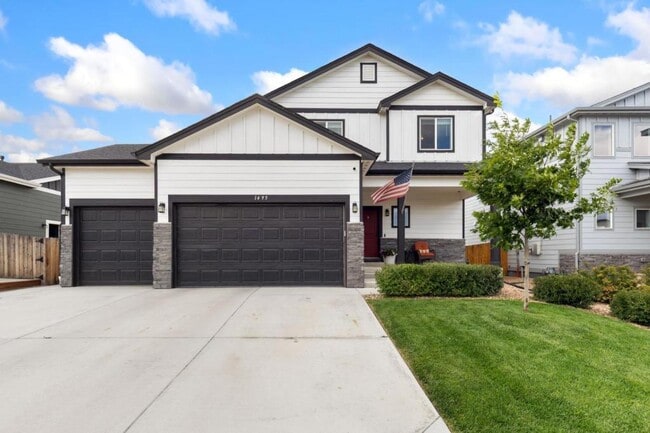 property at 1495 S Plumeria Dr