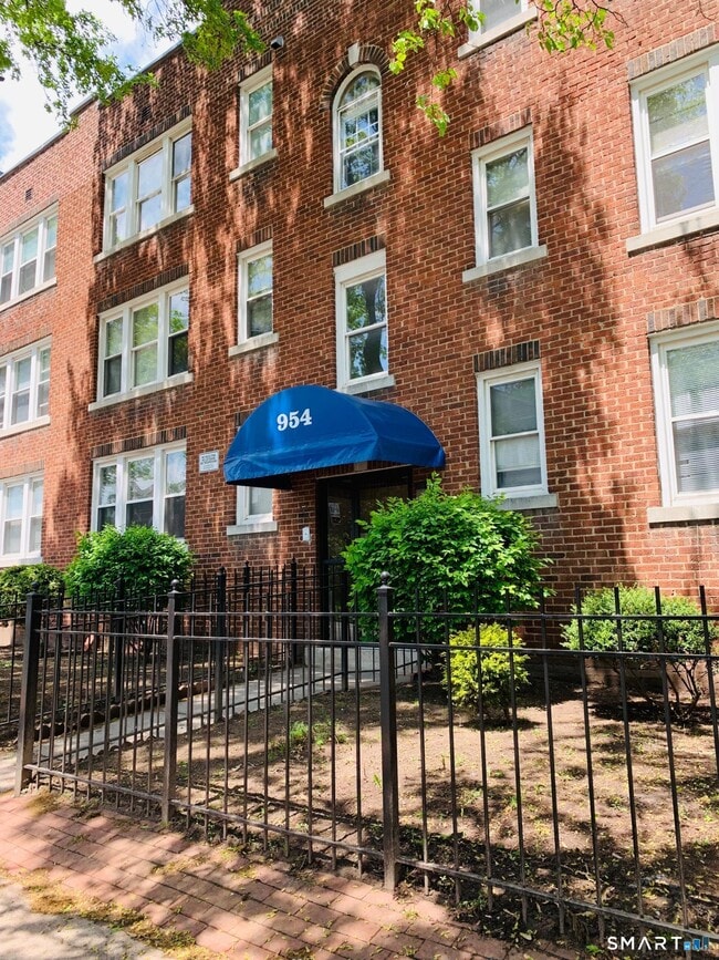 property at 956 Capitol Ave