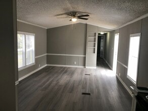 295 E Wright St in Winder, GA - Building Photo - Building Photo