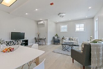 88 Dover St in Somerville, MA - Building Photo - Building Photo