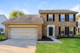 9002 Crooked Arrow Ct in Louisville, KY - Building Photo