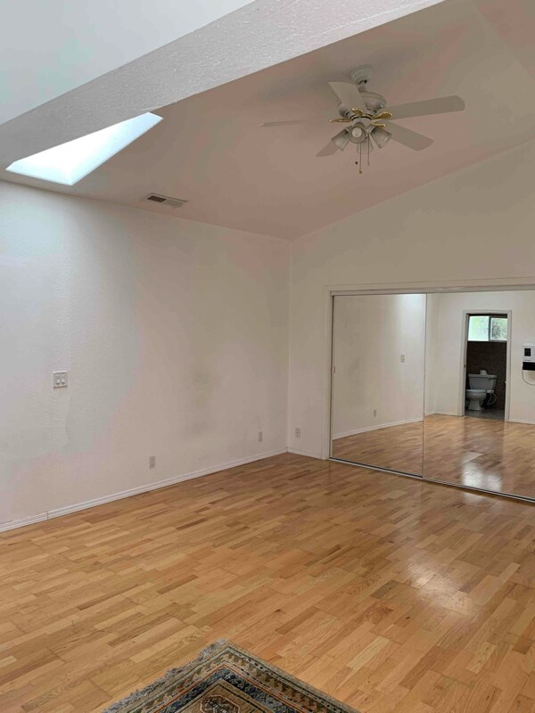 816 Jessie St, Unit upper level in Monterey, CA - Building Photo - Building Photo