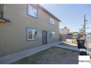 2713 E Jones Ave in Phoenix, AZ - Building Photo - Building Photo