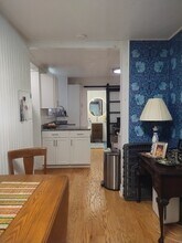 48 Saint Pauls Ave, Unit 1 in Jersey City, NJ - Building Photo - Building Photo