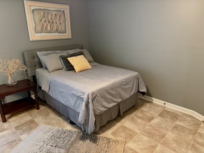 4156 Pleasant Colony Dr in Nashville, TN - Foto de edificio - Building Photo