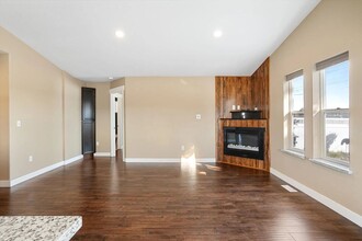 1427 W Maxwell Ave in Spokane, WA - Building Photo - Building Photo