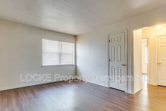 3417 S University Dr in Fort Worth, TX - Building Photo - Building Photo