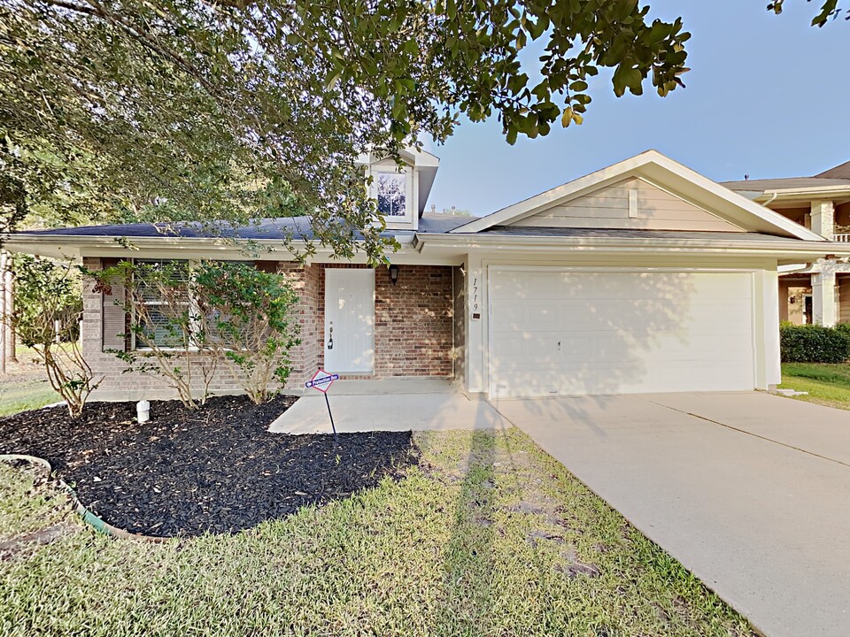 1719 Katydid Ct in Conroe, TX - Building Photo