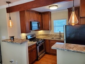 3549 Highland Ave in San Diego, CA - Building Photo - Building Photo