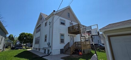 3834 E Edgerton Ave in Cudahy, WI - Building Photo - Building Photo