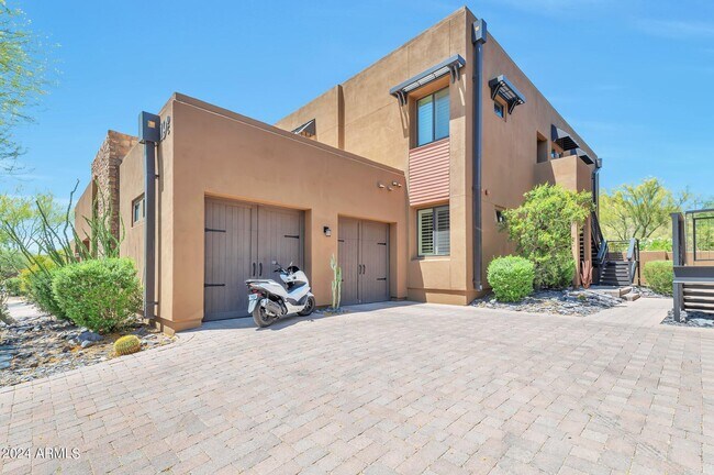 36600 N Cave Creek Rd in Cave Creek, AZ - Building Photo - Building Photo