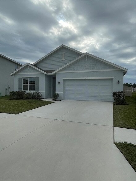 property at 33724 Jasmine Star Lp